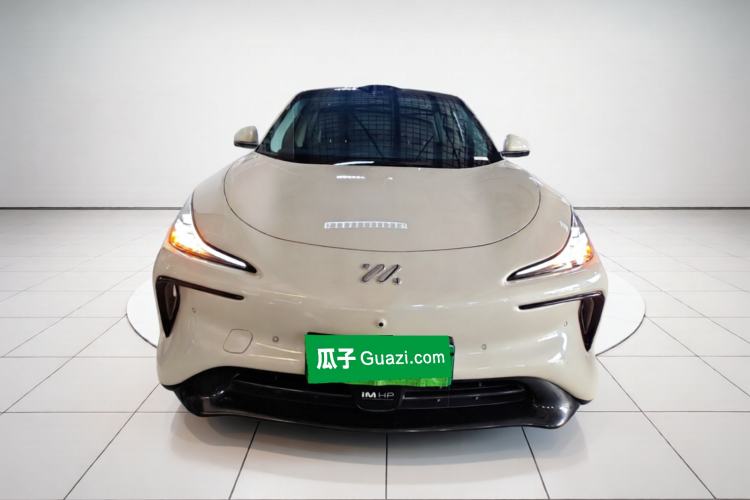 Used IM LS6 2023 Max Standard Edition Front