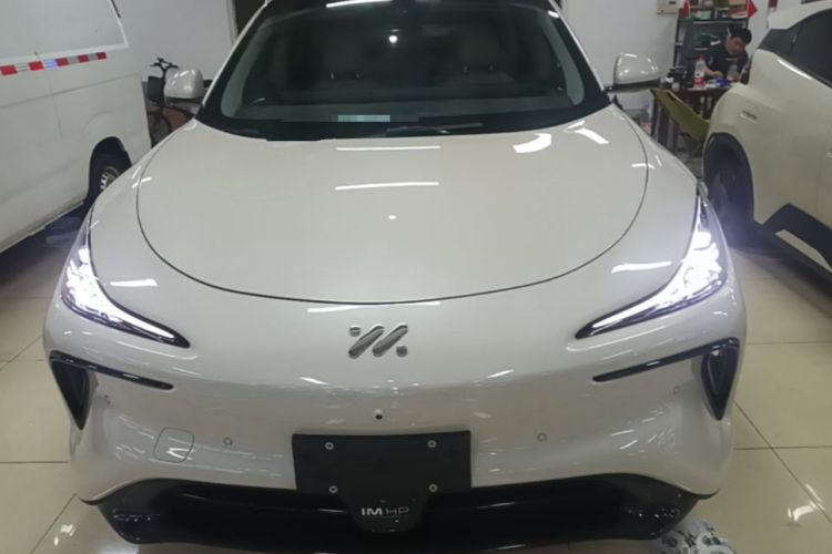 Used IM LS6 2023 Max Long-Range Version Front