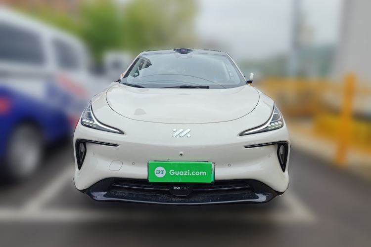 Used IM LS6 2023 Max Standard Edition Front