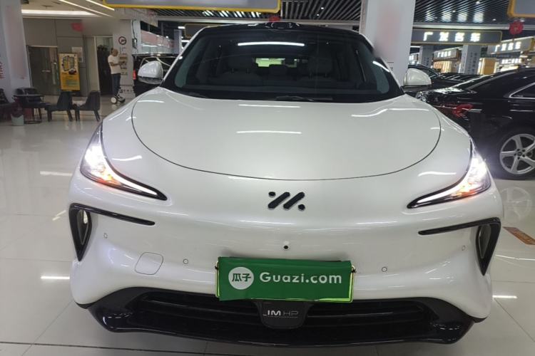 Used IM LS6 2023 Max Standard Edition Front