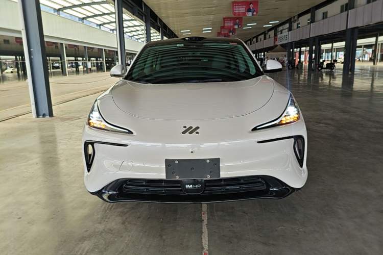 Used IM LS6 2023 Max Long-Range Version Front