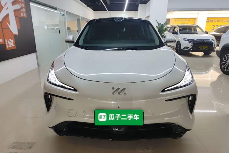 Used IM LS6 2023 Max Standard Edition Front