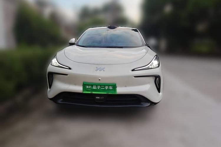 Used IM LS6 2023 Max Standard Edition Front