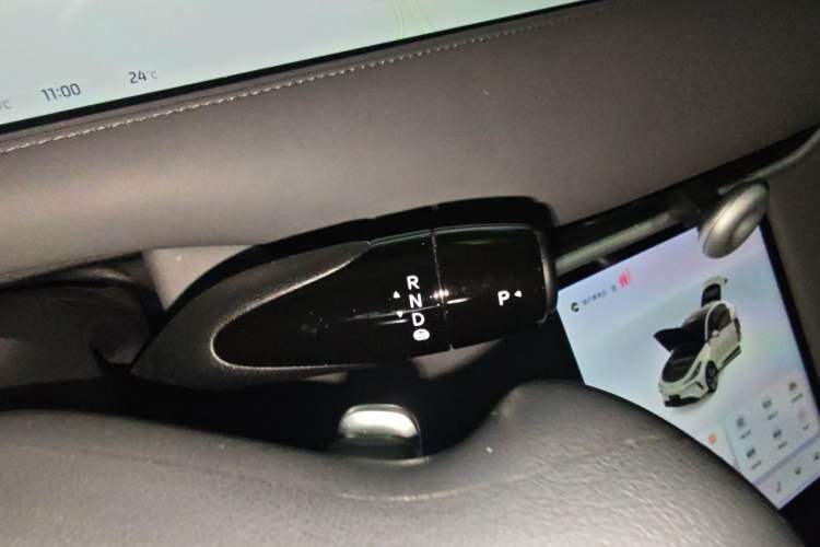 Used IM LS6 2023 Max Long-Range Version Gear Lever