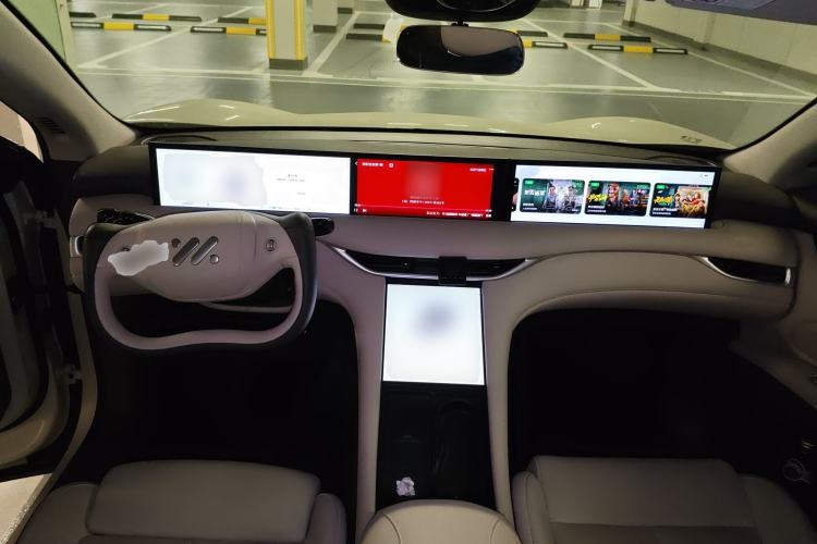 Used IM LS6 2023 Max Enhanced Performance Edition Interior 2