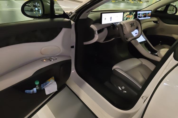 Used IM LS6 2023 Max Enhanced Performance Edition Interior 3
