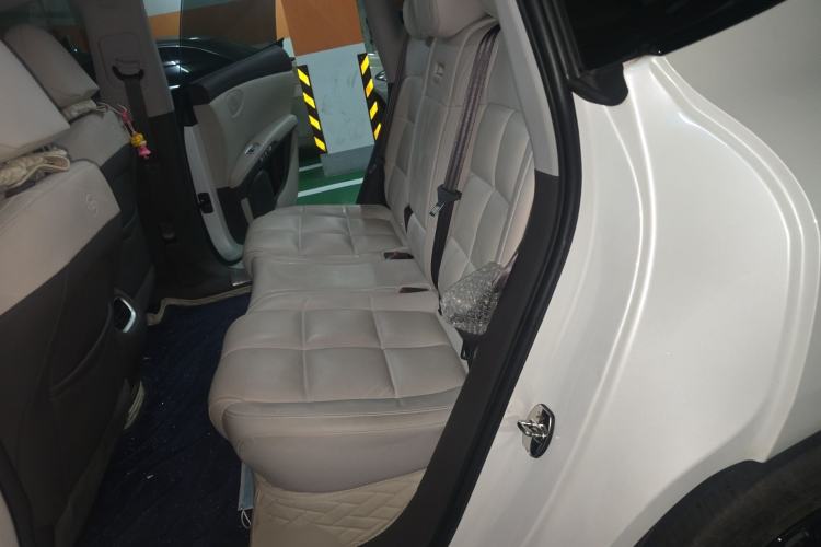 Used IM LS6 2023 Max Standard Edition Interior 4