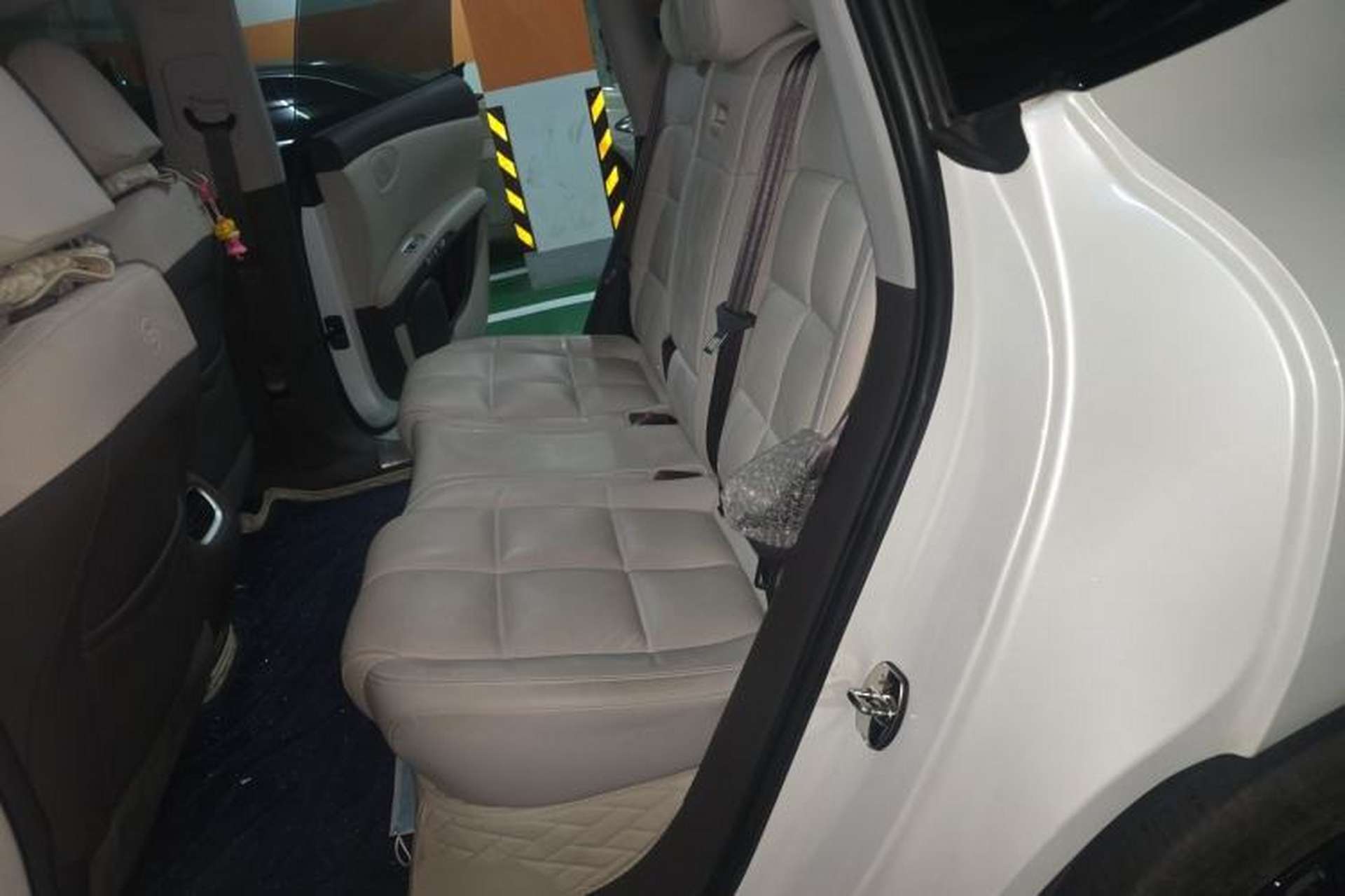 Used IM LS6 2023 Max Standard Edition Interior 4