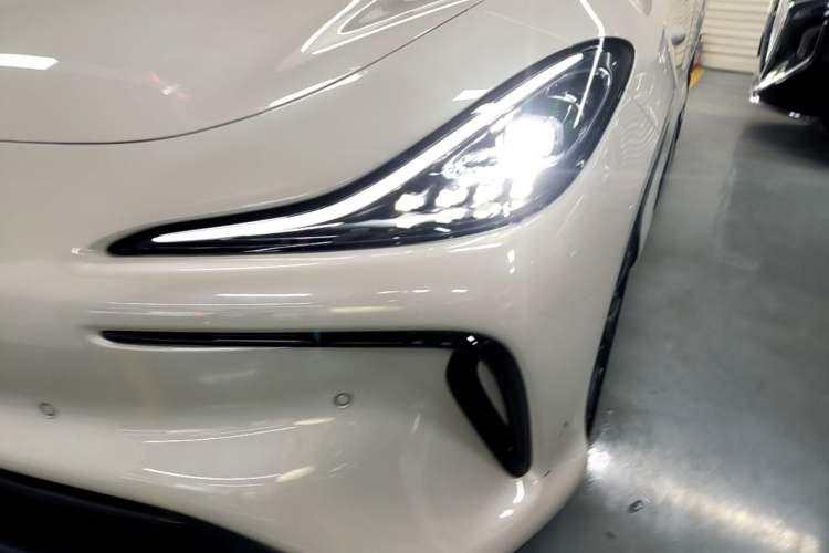 Used IM LS6 2023 Max Standard Edition Left Front Headlight
