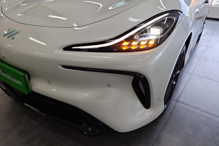 Used IM LS6 2023 Max Enhanced Performance Edition Left Front Headlight