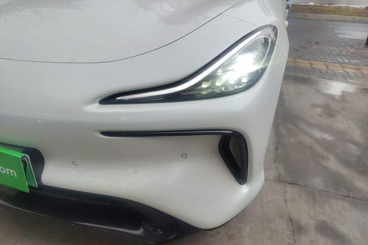 Used IM LS6 2023 Max Standard Edition Left Front Headlight