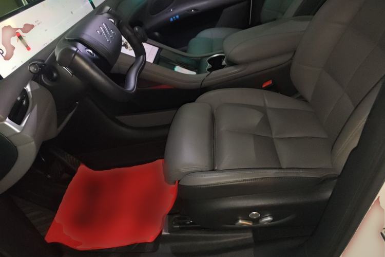 Used IM LS6 2023 Max Long-Range Version Left Front Seat