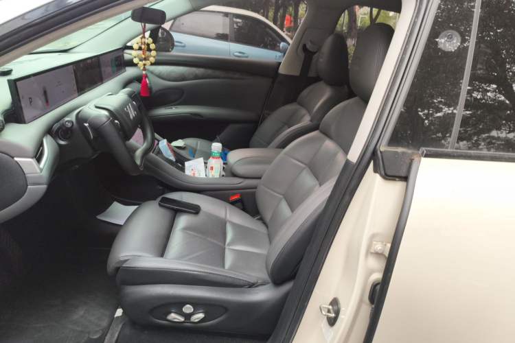 Used IM LS6 2023 Max Enhanced Performance Edition Left Front Seat