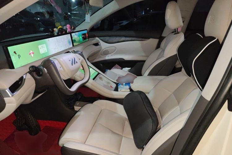 Used IM LS6 2023 Max Standard Edition Left Front Seat