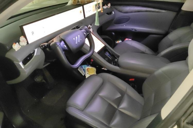 Used IM LS6 2023 Max Long-Range Version Left Front Seat