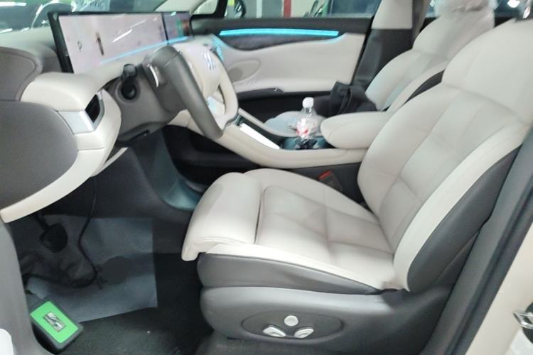 Used IM LS6 2023 Max Standard Edition Left Front Seat