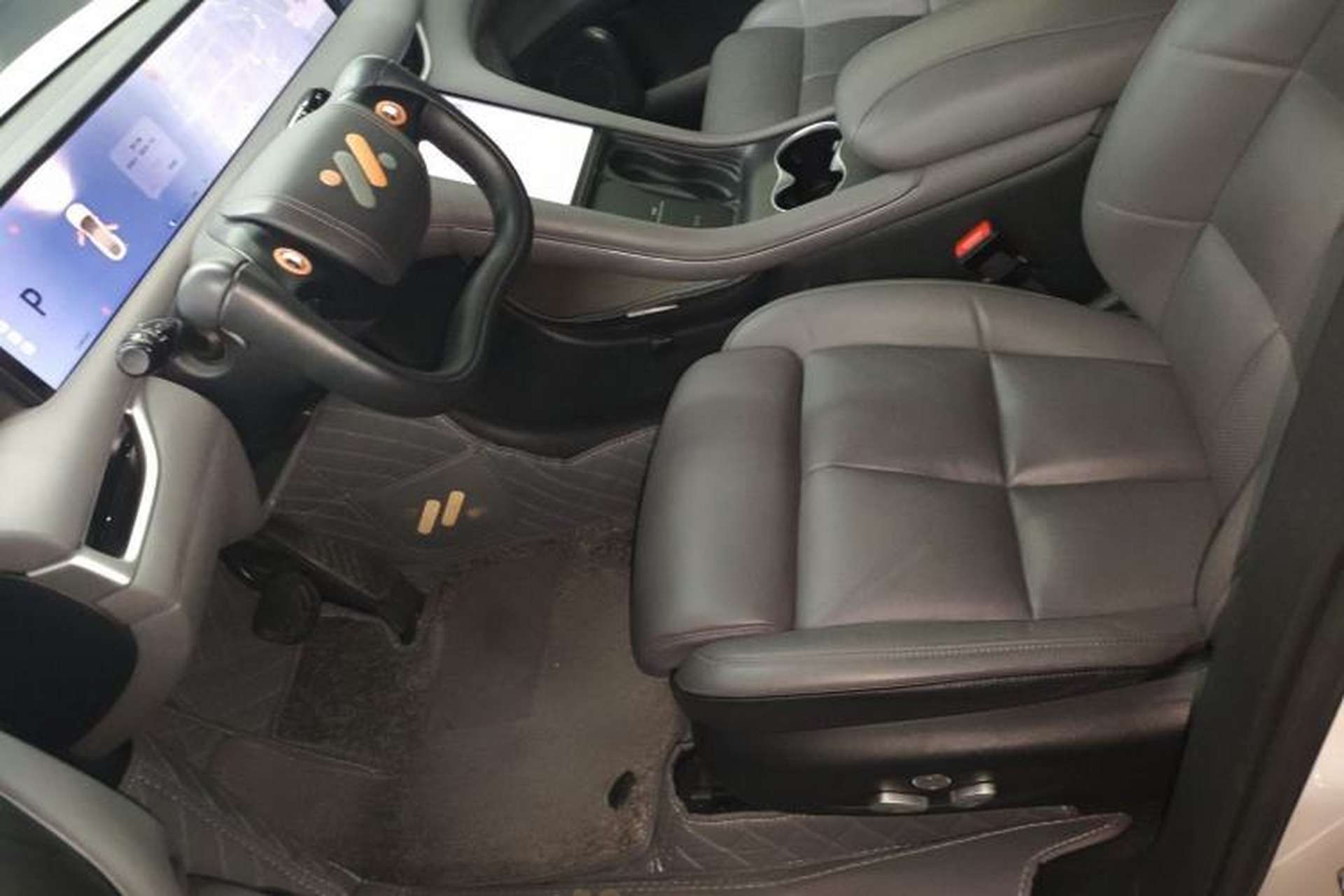 Used IM LS6 2023 Max Standard Edition Left Front Seat