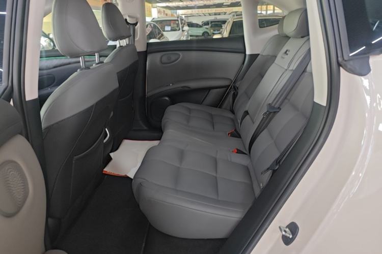 Used IM LS6 2023 Max Long-Range Version Left Rear Seat