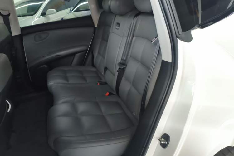 Used IM LS6 2023 Max Standard Edition Left Rear Seat