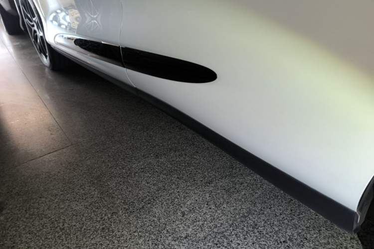 Used IM LS6 2023 Max Standard Edition Left Side Sill