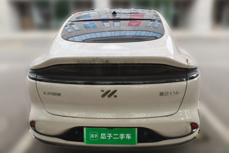 Used IM LS6 2023 Max Enhanced Performance Edition Rear
