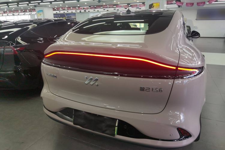 Used IM LS6 2023 Max Extended-Range Version Rear