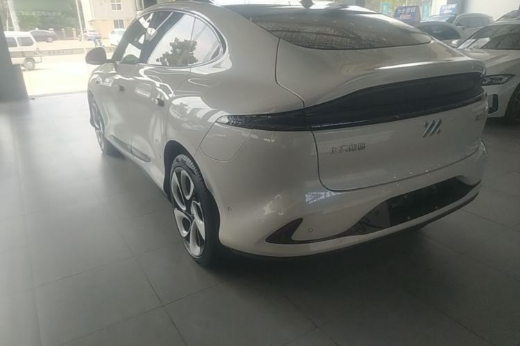 Used IM LS6 2023 Max Enhanced Performance Edition Rear Left 45 Deg