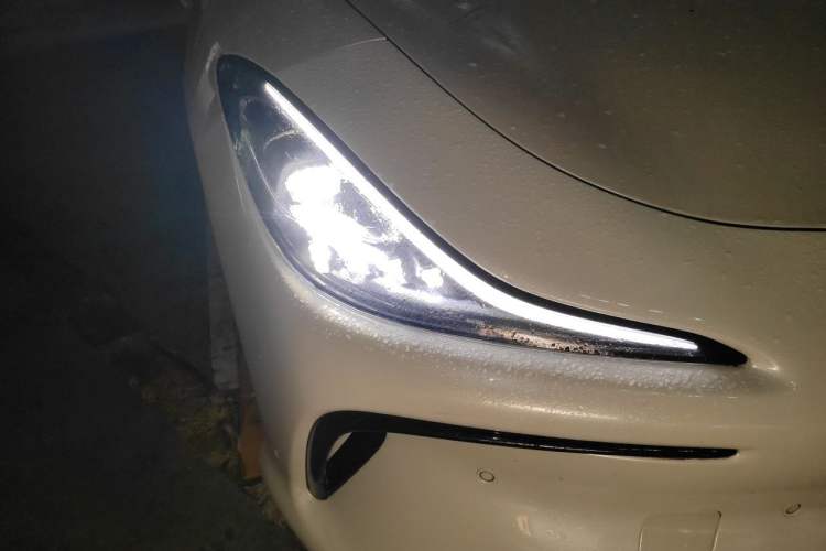 Used IM LS6 2023 Max Long-Range Version Right Front Headlight