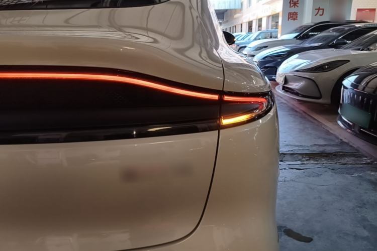 Used IM LS6 2023 Max Standard Edition Right Rear Taillight