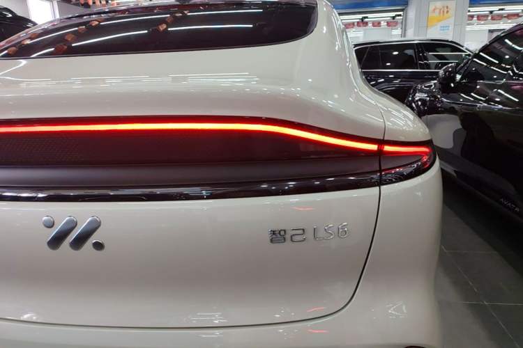 Used IM LS6 2023 Max Standard Edition Right Rear Taillight