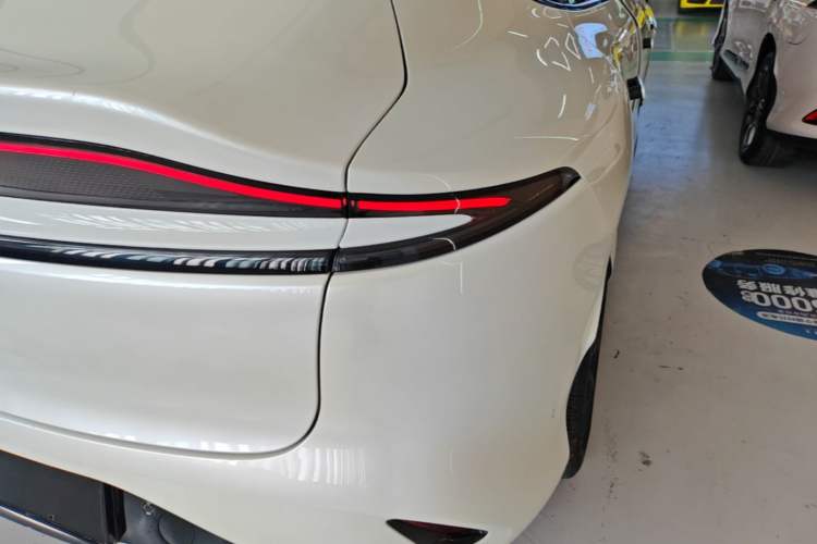 Used IM LS6 2023 Max Extended-Range Version Right Rear Taillight