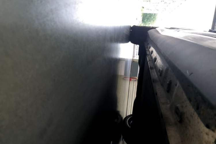 Used IM LS6 2023 Max Standard Edition Right Side Sill