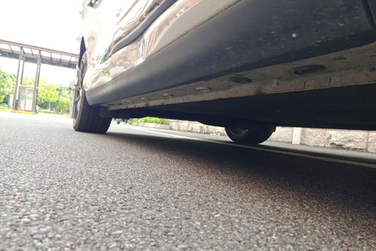 Used IM LS6 2023 Max Standard Edition Right Side Sill