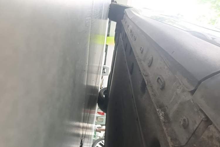 Used IM LS6 2023 Max Enhanced Performance Edition Right Side Sill