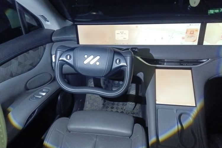 Used IM LS6 2023 Max Standard Edition Steering Wheel