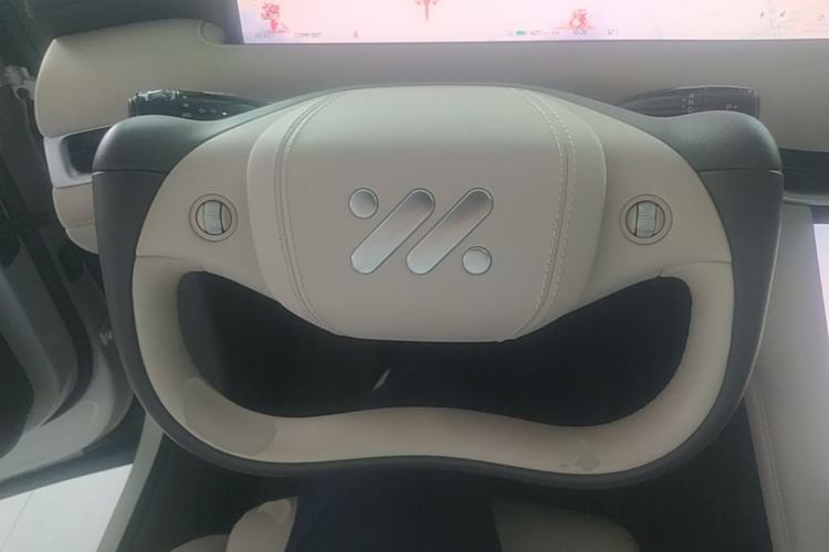 Used IM LS6 2023 Max Enhanced Performance Edition Steering Wheel