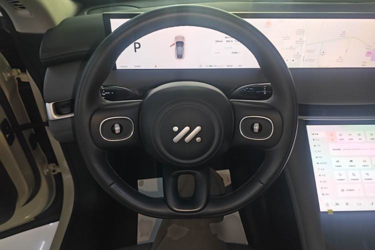 Used IM LS6 2023 Max Long-Range Version Steering Wheel