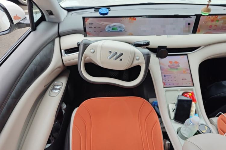 Used IM LS6 2023 Max Standard Edition Steering Wheel