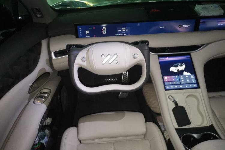 Used IM LS6 2023 Max Long-Range Version Steering Wheel