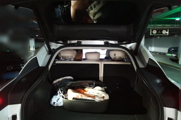 Used IM LS6 2023 Max Standard Edition Trunk
