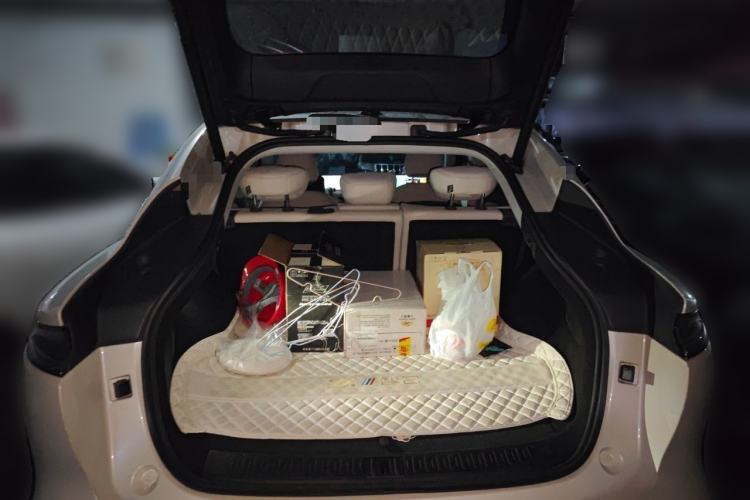 Used IM LS6 2023 Max Standard Edition Trunk