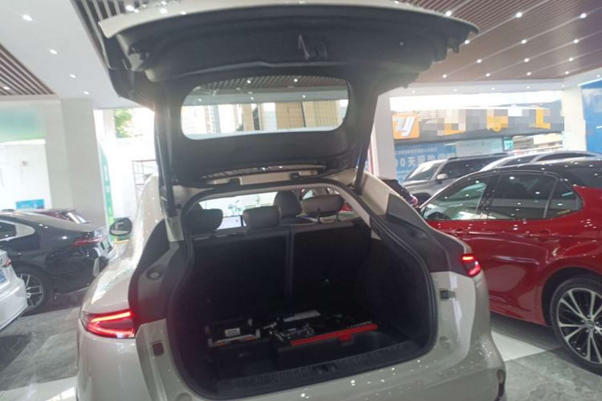 Used IM LS6 2023 Max Standard Edition Trunk