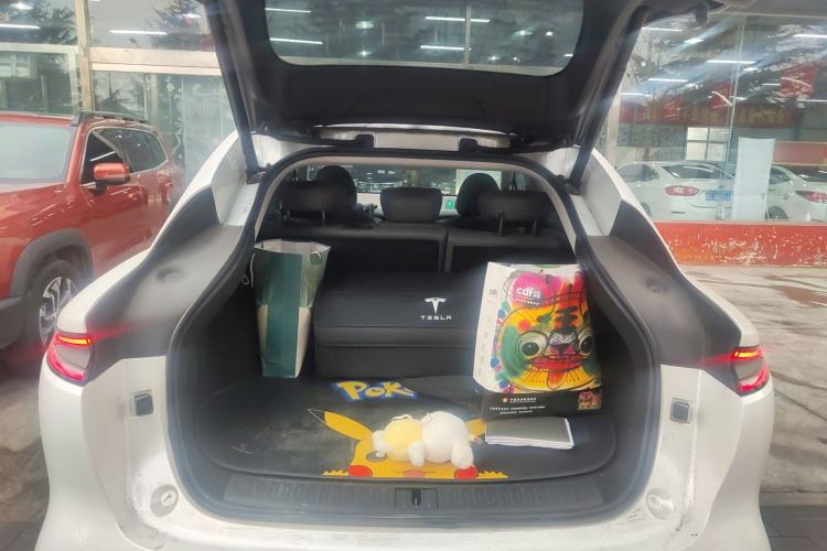 Used IM LS6 2023 Max Standard Edition Trunk