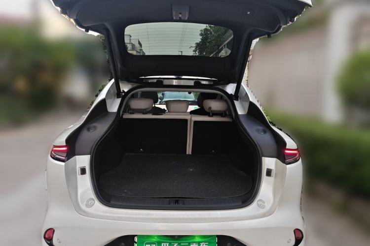 Used IM LS6 2023 Max Standard Edition Trunk