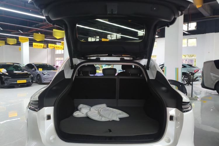 Used IM LS6 2023 Max Standard Edition Trunk