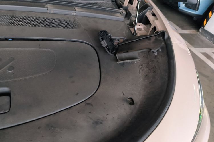 Used IM LS6 2023 Max Standard Edition Engine Bay Left