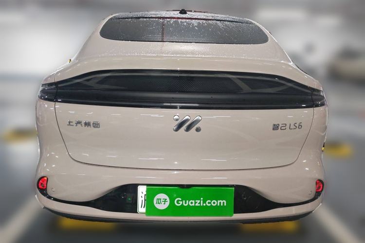 Used IM LS6 2023 Max Long-Range Version Exterior 4