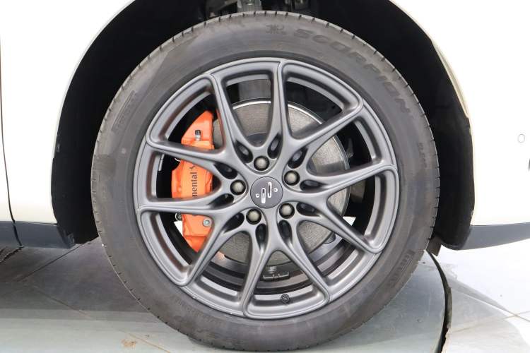 Used IM LS6 2023 Max Standard Edition Exterior 5