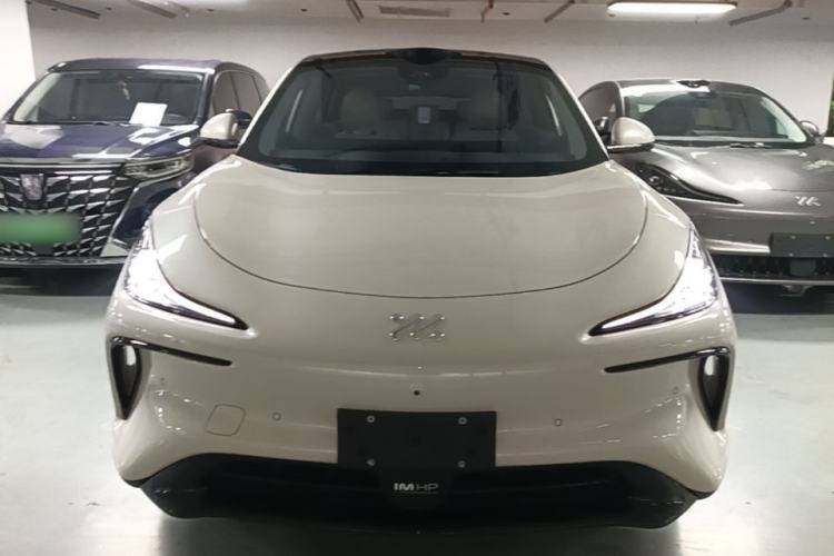 Used IM LS6 2023 Max Standard Edition Front