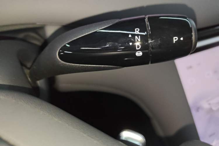 Used IM LS6 2023 Max Standard Edition Gear Lever